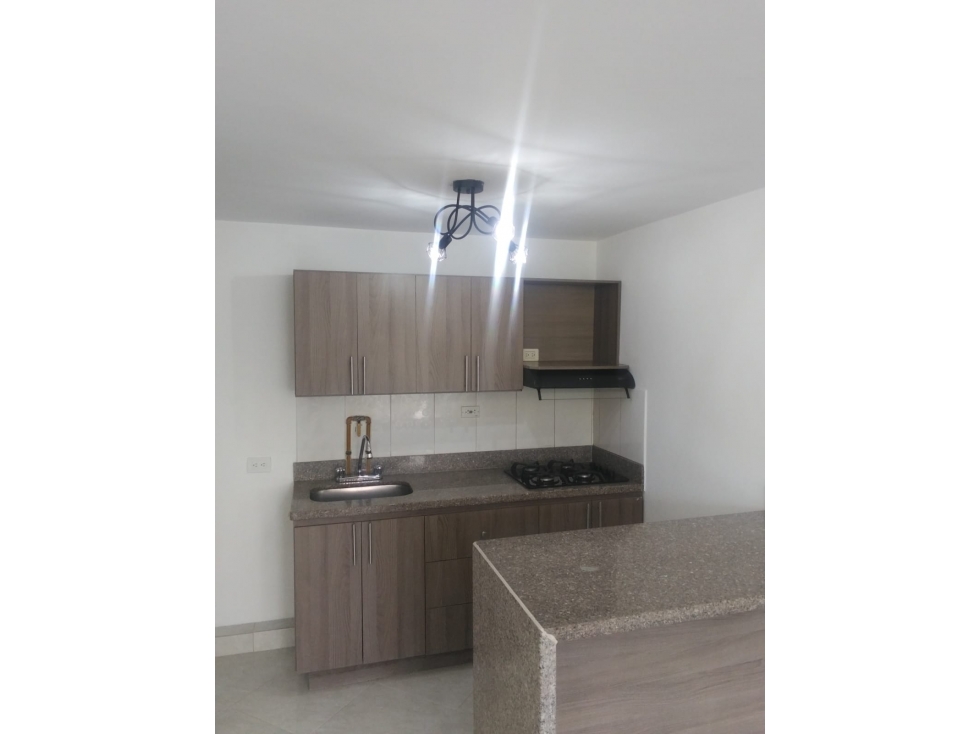 APARTAMENTO EN ARRIENDO SECTOR EL GUAYABO — foto 4