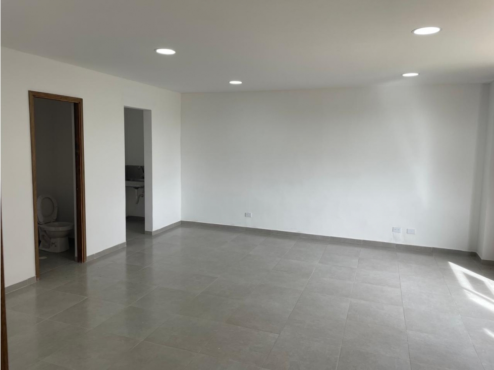BODEGA EN ARRIENDO EN RIONEGRO - 5