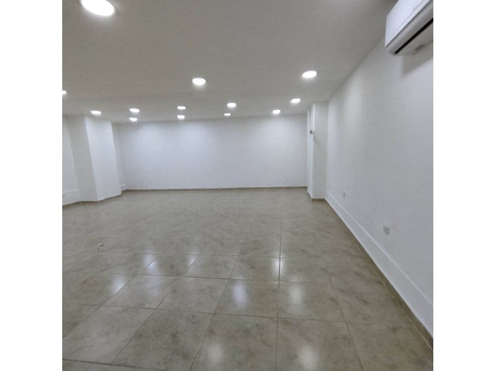 LOCAL EN ARRIENDO SANTAMARIA — foto 2