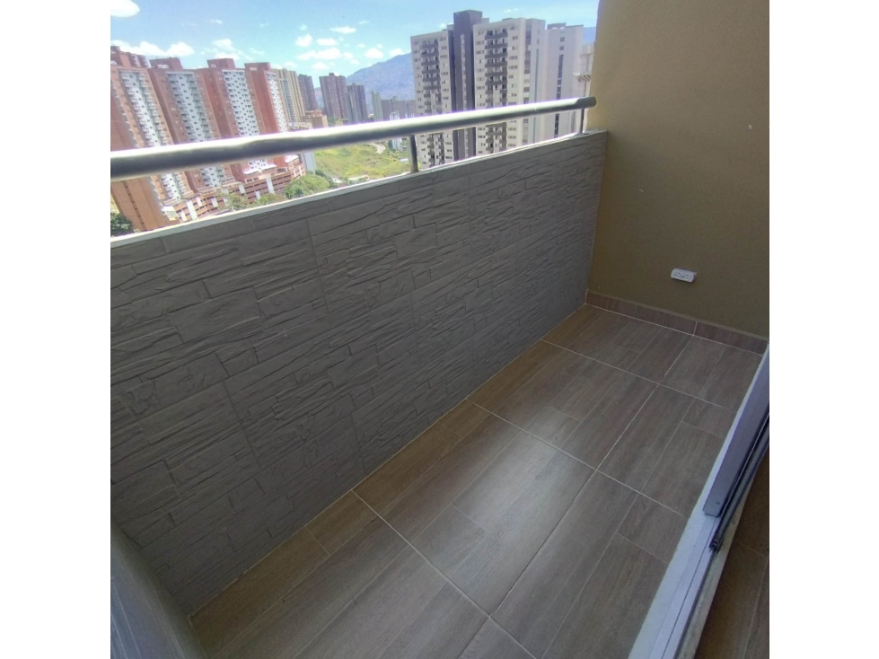 APARTAMENTO EN ARRIENDO SECTOR CALAZANS — foto 5