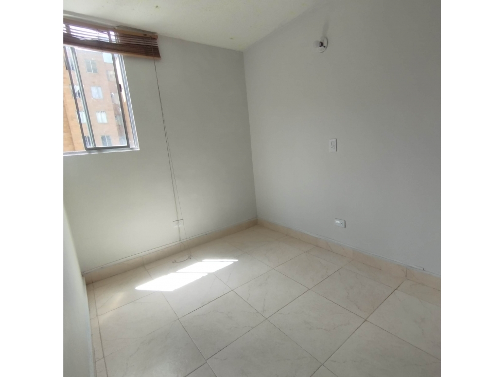 APARTAMENTO EN ARRIENDO SECTOR SAN ANTONIO DE PRADO — foto 5