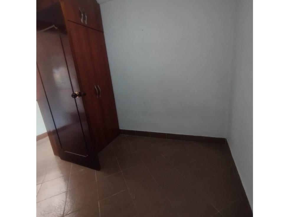 APARTAMENTO DE DOS NIVELES CERCA AL PARQUE DE ITAGUI — foto 5