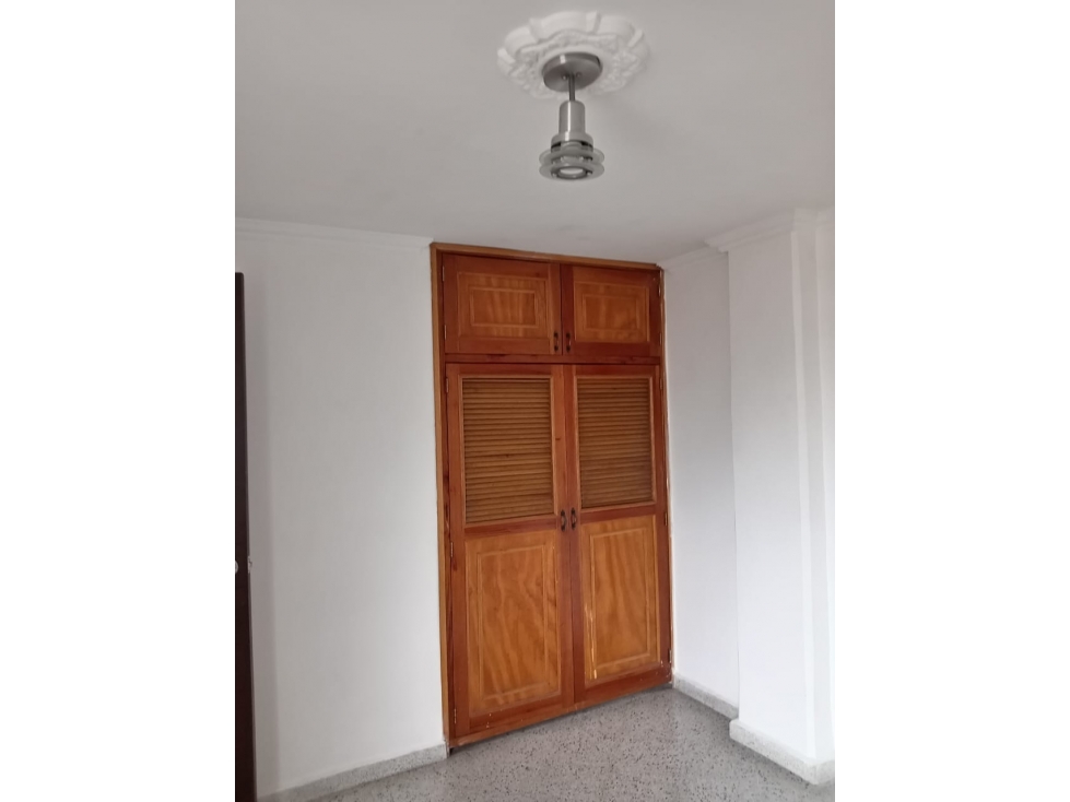 APARTAMENTO EN ARRIENDO SECTOR CAMPO AMOR — foto 4