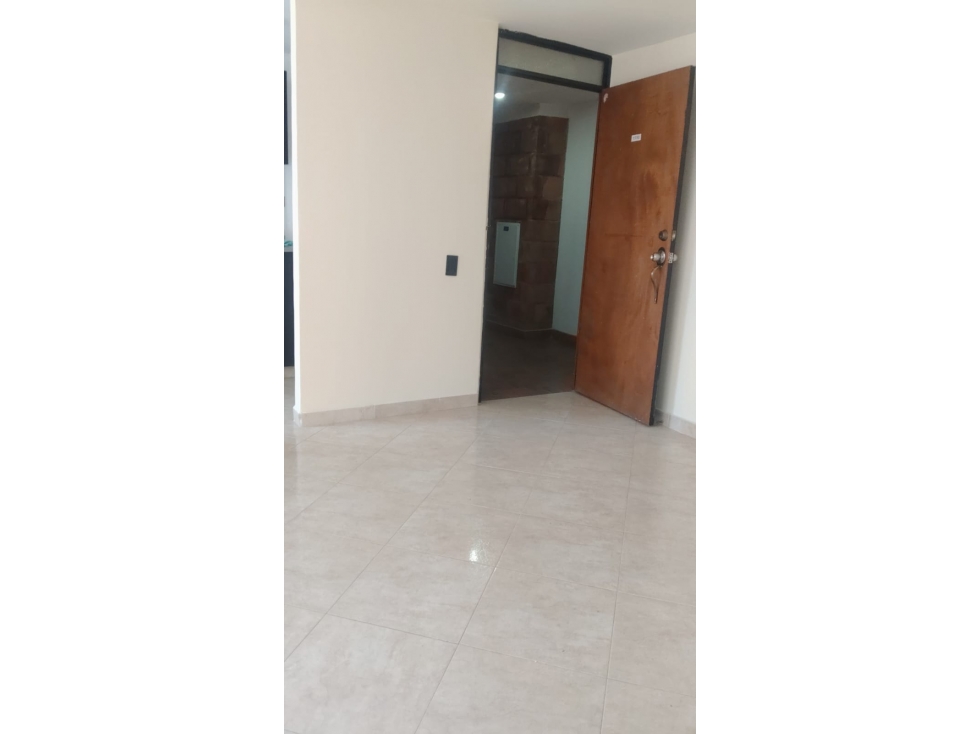 APARTAMENTO EN ARRIENDO SECTOR SAN ANTONIO DE PRADO — foto 6
