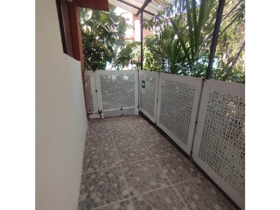 APARTAESTUDIO EN ARRIENDO SECTOR ANCON — foto 5