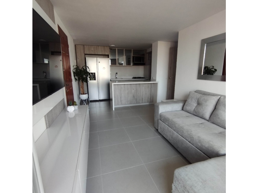 APARTAMENTO EN ARRIENDO SECTOR EL POBLADO — foto 2