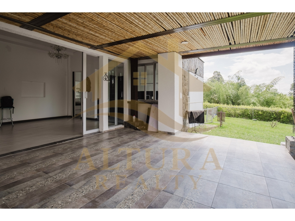 SE VENDE CASA CAMPESTRE ENTRE CIRCASIA Y ARMENIA CONJUNTO CERRADO — foto 6
