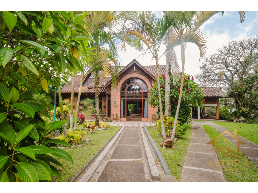 SE VENDE HERMOSA CASA CAMPESTRE CONJUNTO CERRADO CIRCASIA