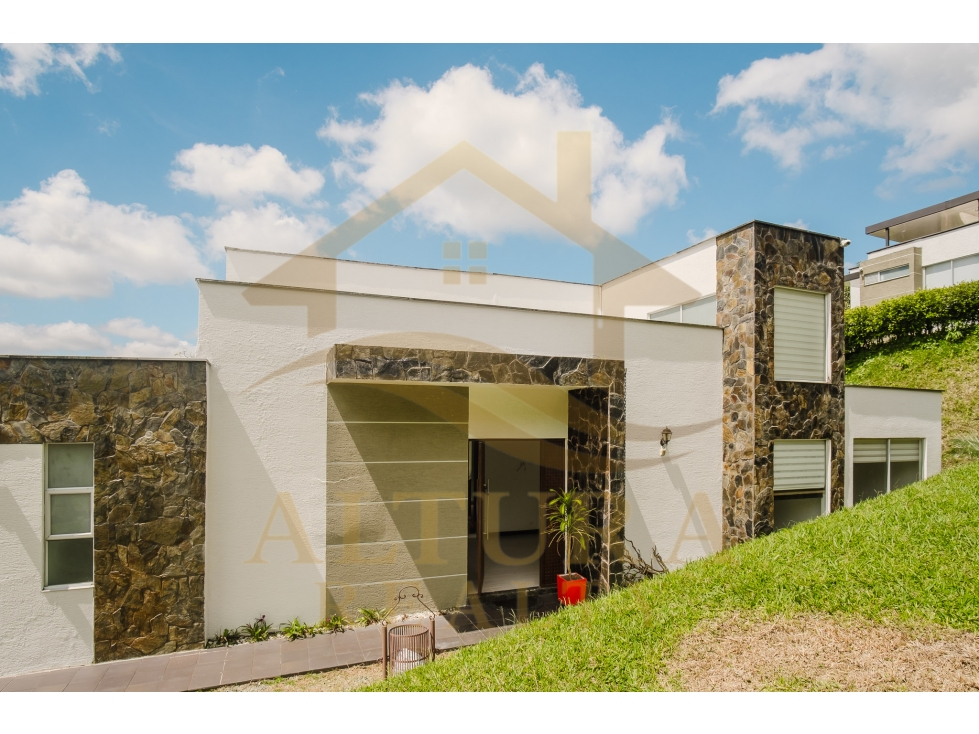SE VENDE CASA CAMPESTRE ENTRE CIRCASIA Y ARMENIA CONJUNTO CERRADO — foto 2