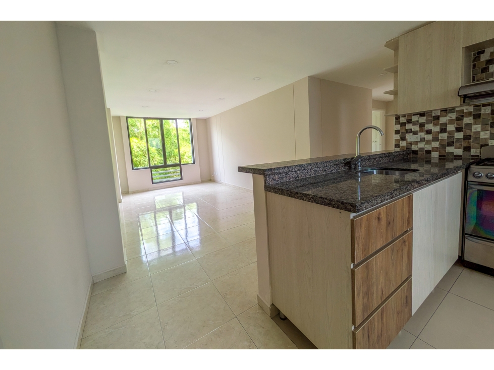 Apartamento de 3 habitaciones y banos en el conjunto La Abadia