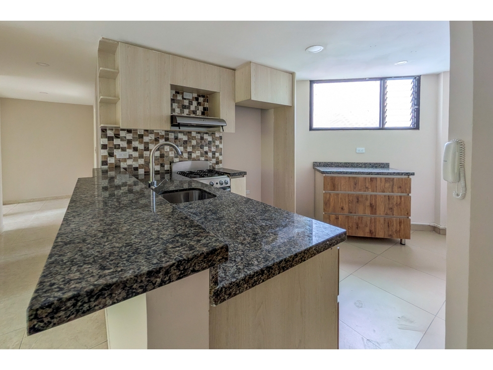 Apartamento de 3 habitaciones y banos en el conjunto La Abadia — foto 2