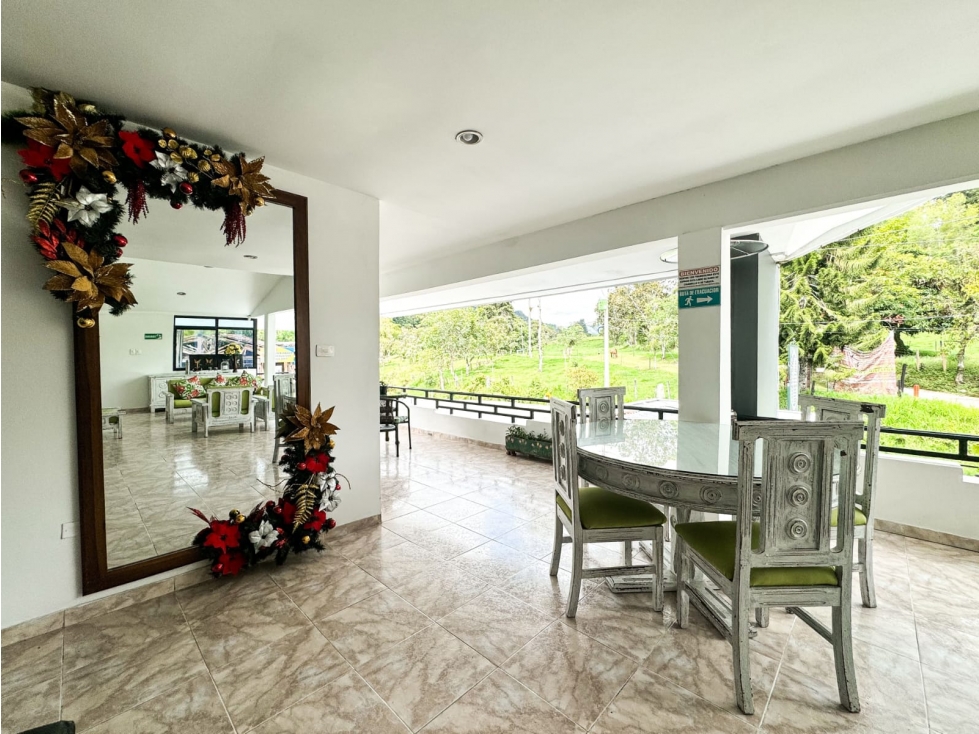Hotel con Restaurante, Café y Bar En Venta Salento - 2.300.000.000 COP - 4