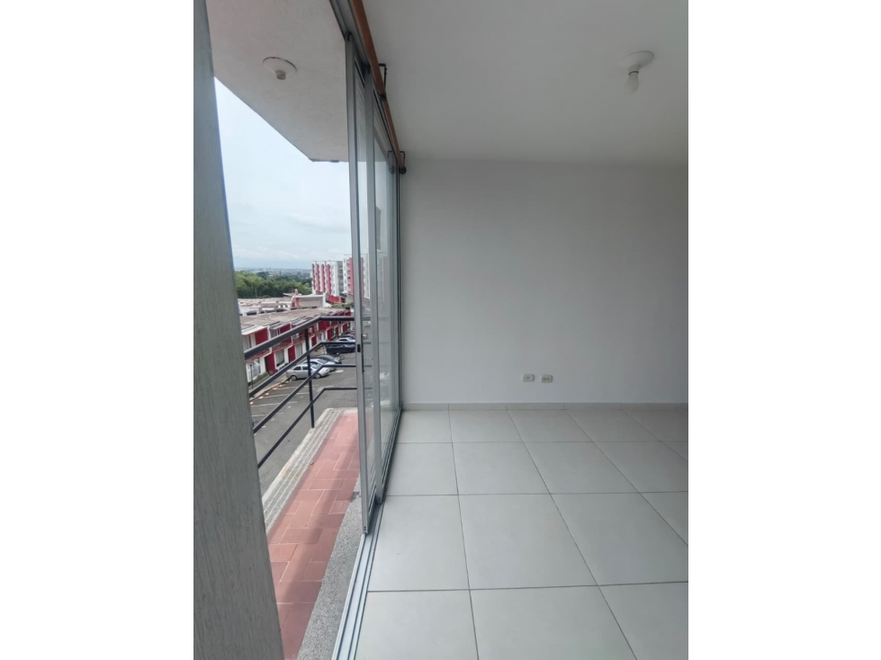 Lindo apartamento en Pereira, Tres dormitorios.