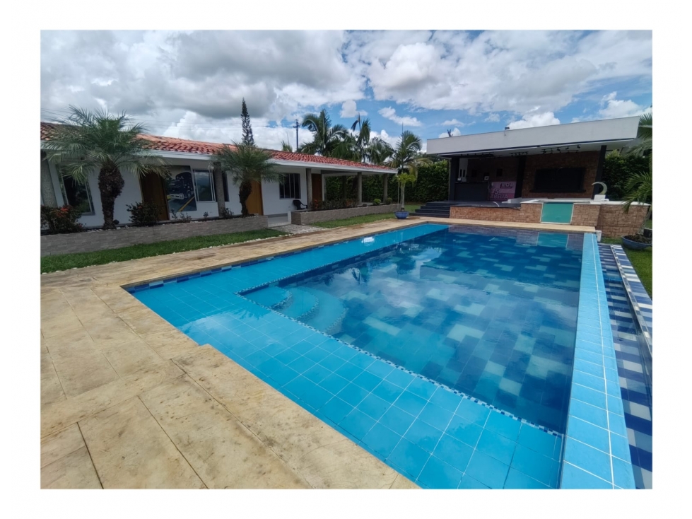 SE VENDE HERMOSA CASA CAMPESTRE EN COMBIA — foto 2