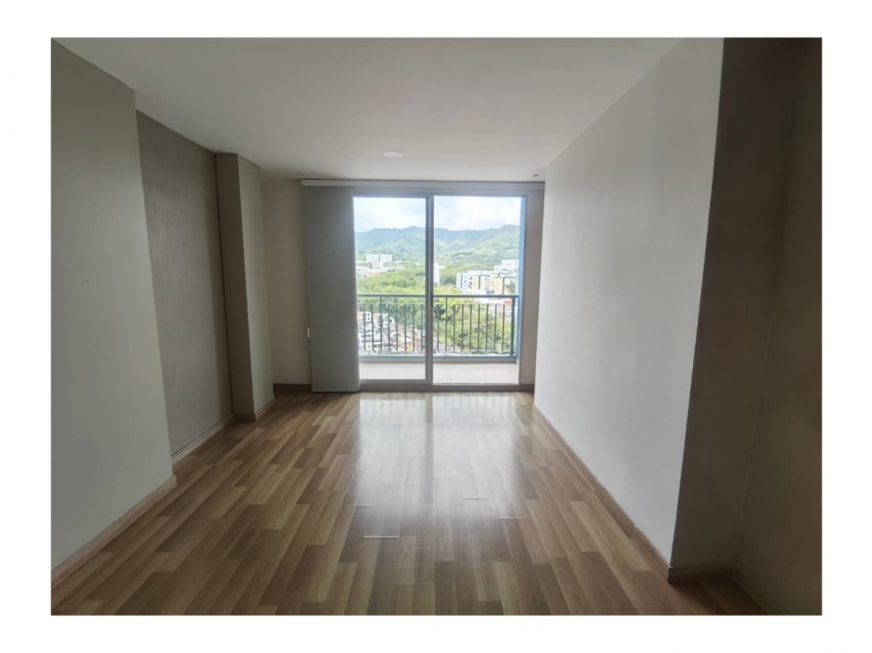 Apto con vista privilegiada, pqueadero y cuarto útil. Dosquebradas. — foto 5
