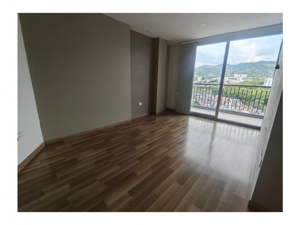 Apto con vista privilegiada, pqueadero y cuarto útil. Dosquebradas. — foto 6