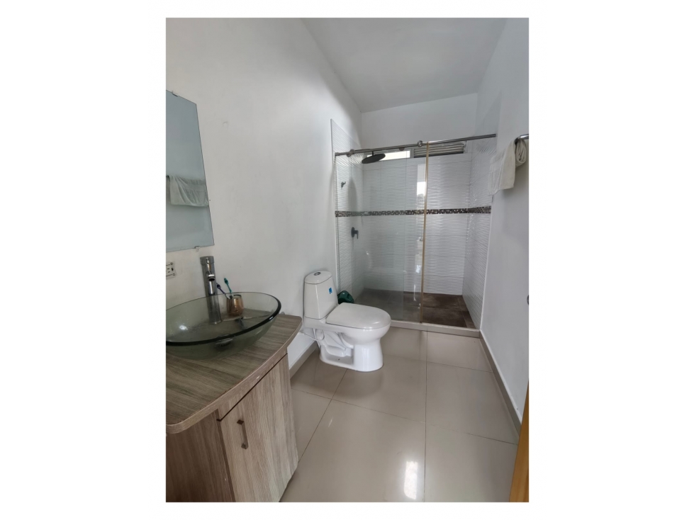 SE VENDE HERMOSA CASA CAMPESTRE EN COMBIA — foto 4