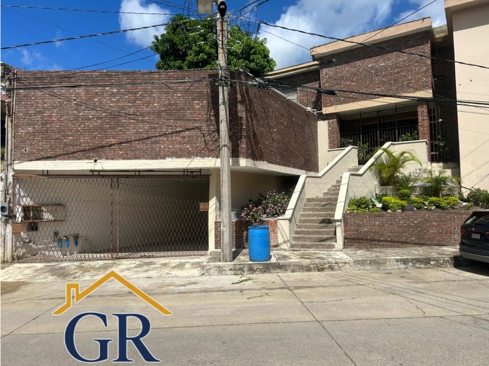 CASA EN VENTA LOMAS DE ROSALES, TAMPICO 2104-1284