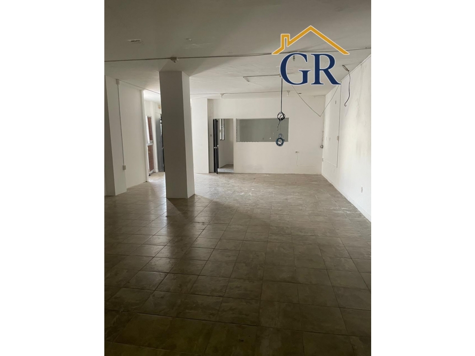 LOCAL EN RENTA AV. UNIVERSIDAD 0105-1251 LOCAL #2 - 4