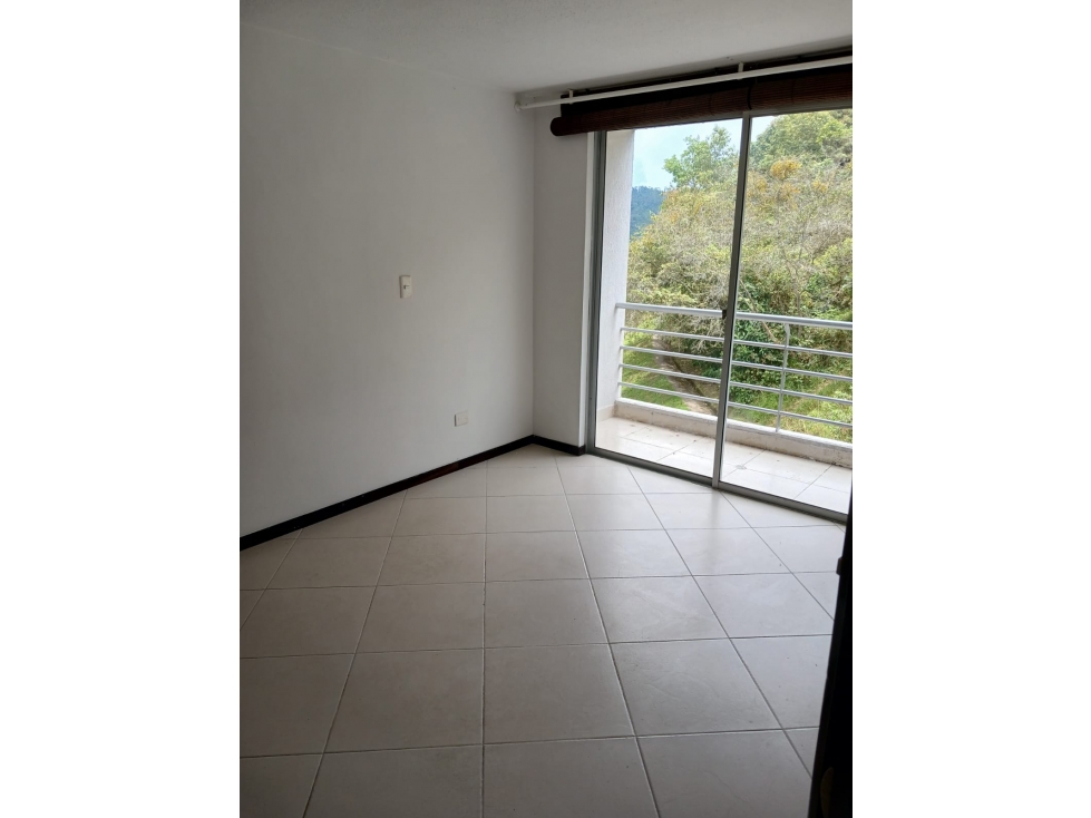 SE ARRIENDA / SE VENDE APARTAMENTO SECTOR NIZA