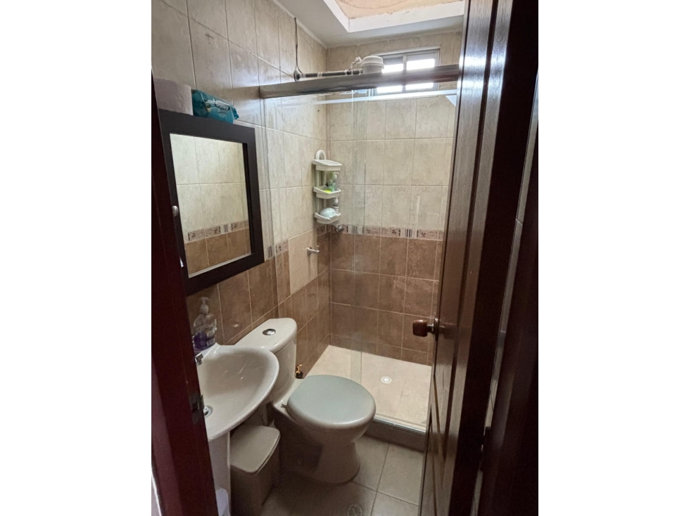 APARTAMENTO EN VENTA SECTOR CHIPRE — foto 5