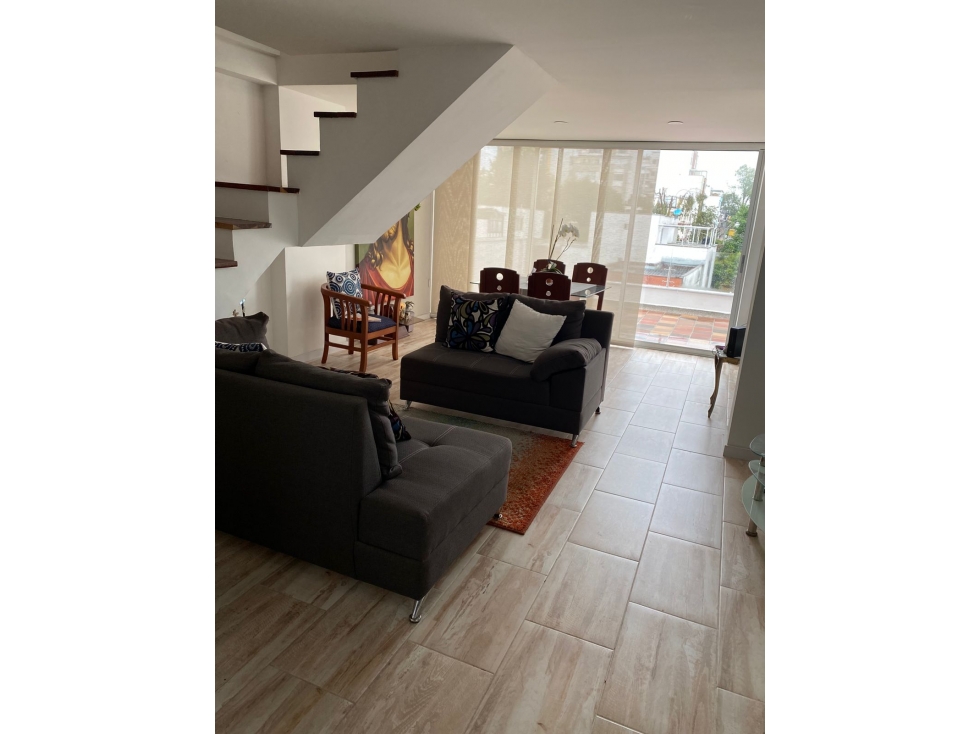 APARTAMENTO EN VENTA SECTOR CHIPRE — foto 2