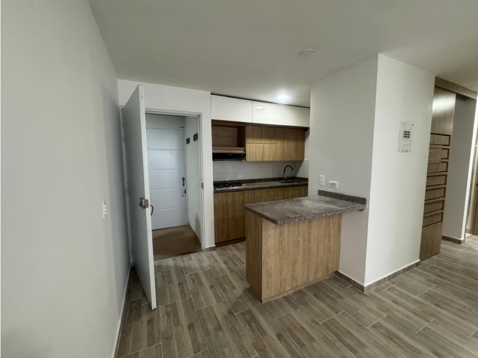 SE VENDE APTO EN MAJESTIC CENTRAL PARK DOSQUEBRADAS — foto 3