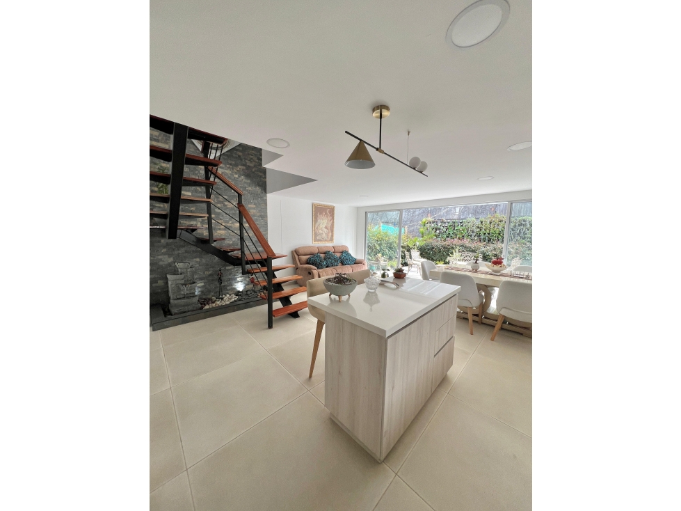 HERMOSA CASA CAMPESTRE PARA LA VENTA
