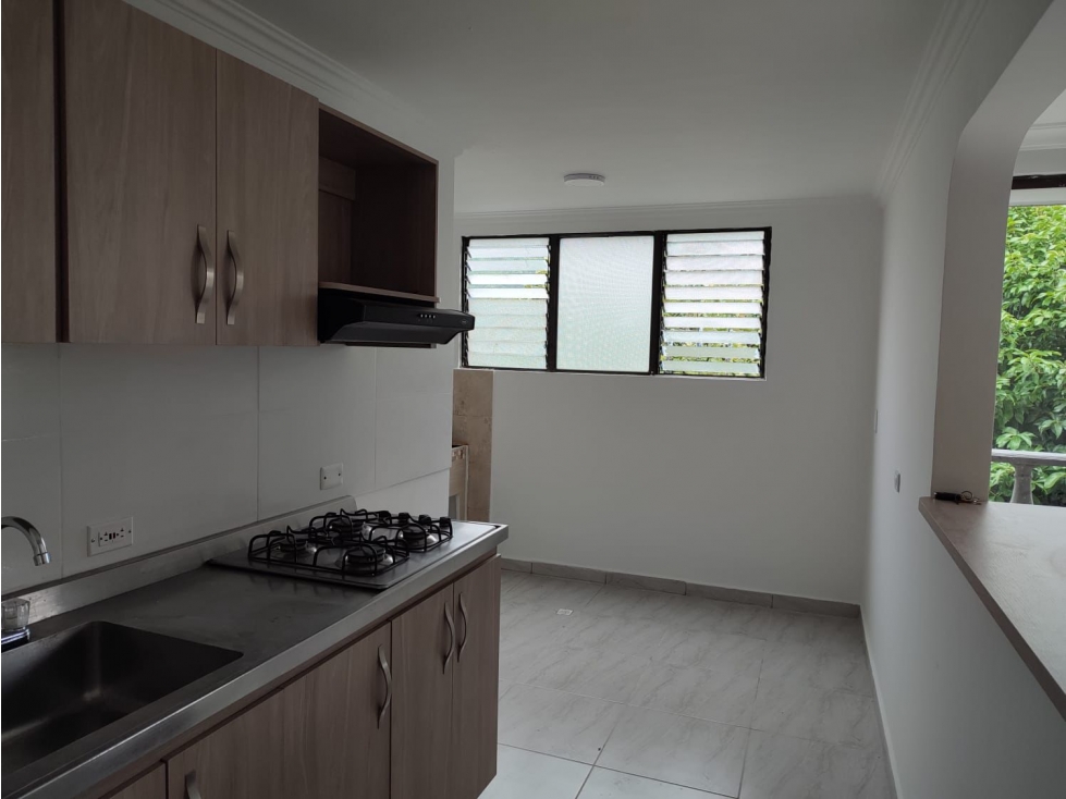 ¡Oportunidad Ãnica! Apartamento en Excelente Zona a Precio de Remate — foto 4