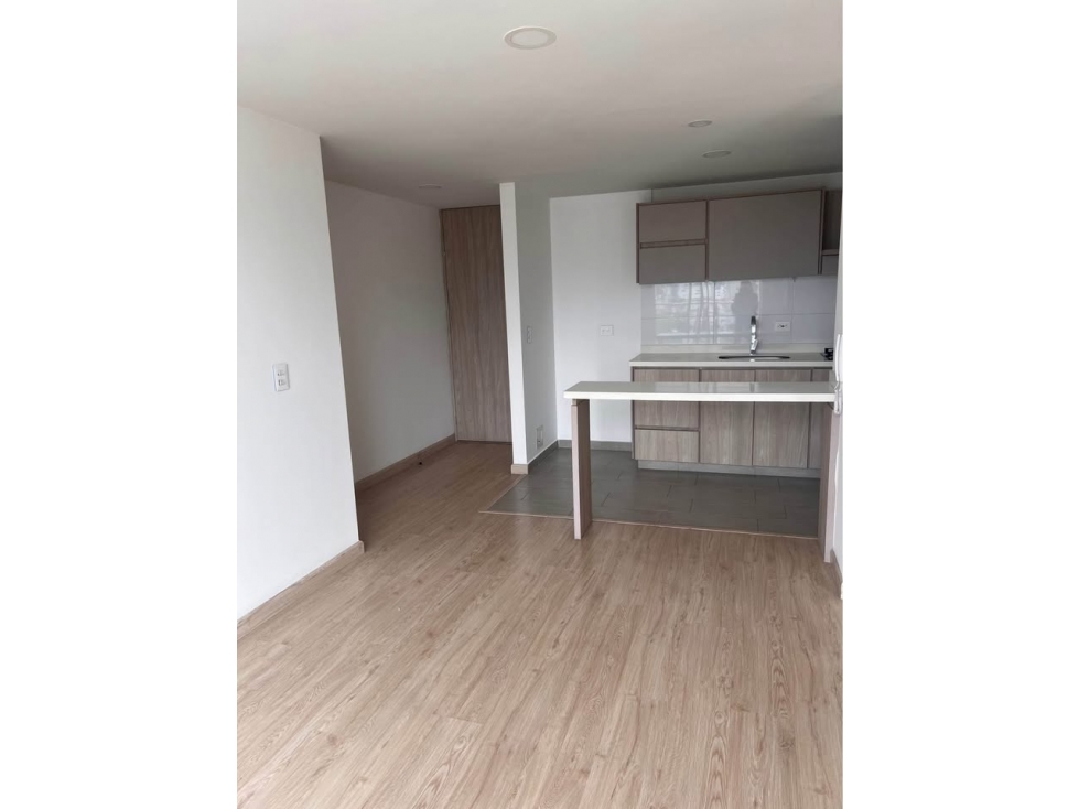 SE VENDE APARTAESTUDIO EN UBICACIÓN PRIVILEGIADA — foto 4