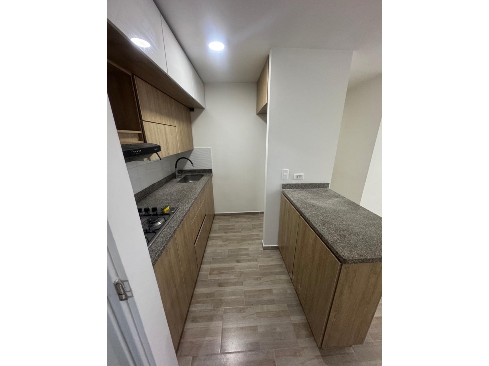 SE VENDE APTO EN MAJESTIC CENTRAL PARK DOSQUEBRADAS — foto 4