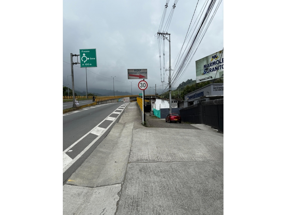 SE VENDE LOTE PARA INVERSIÓN EN SECTOR MALTERIA — foto 4