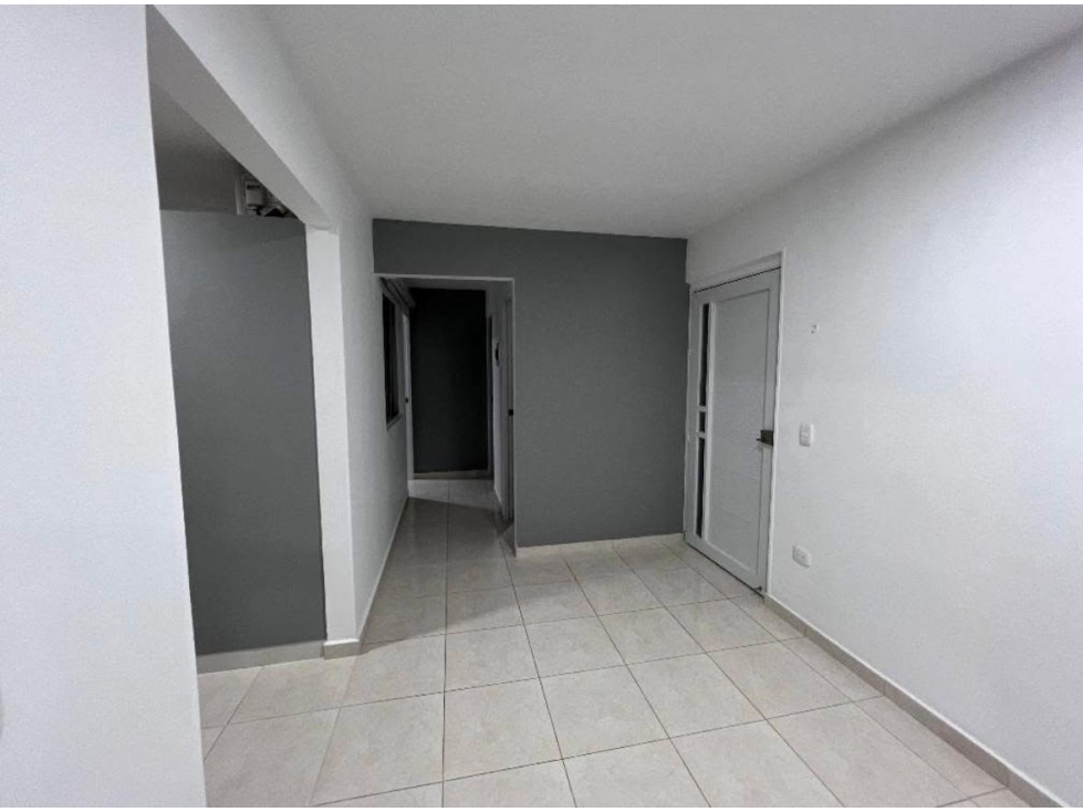 Apartamento remodelado en venta en Pereira