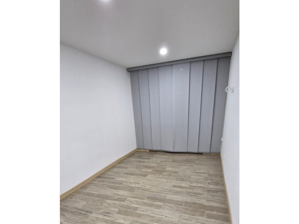 APARTAMENTO EN RENTA SECTOR LA FRANCIA — foto 2