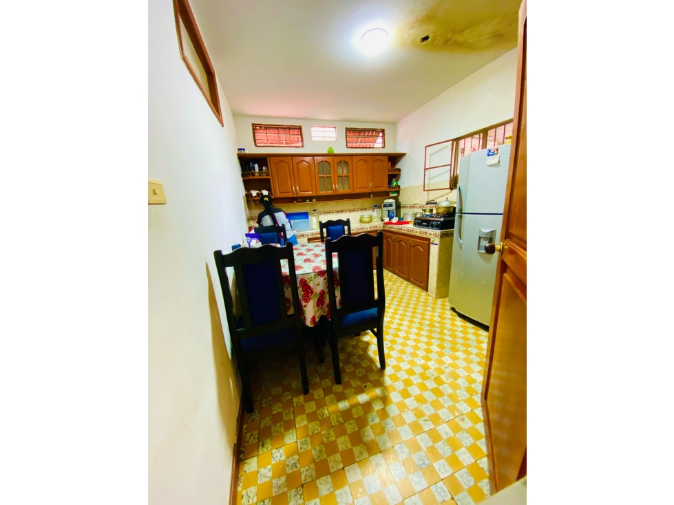 ¡Gran Oportunidad de InversiÃ³n! Casa Lote en venta — foto 6