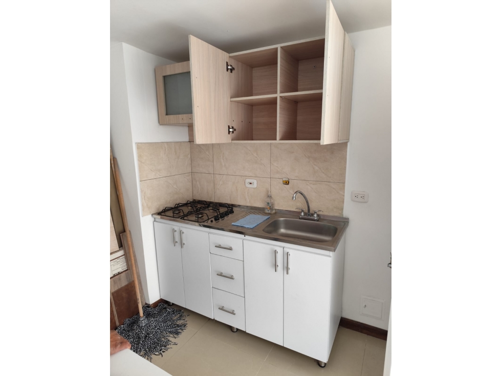EN VENTA APARTAMENTO PUERTAS DEL SOL — foto 2