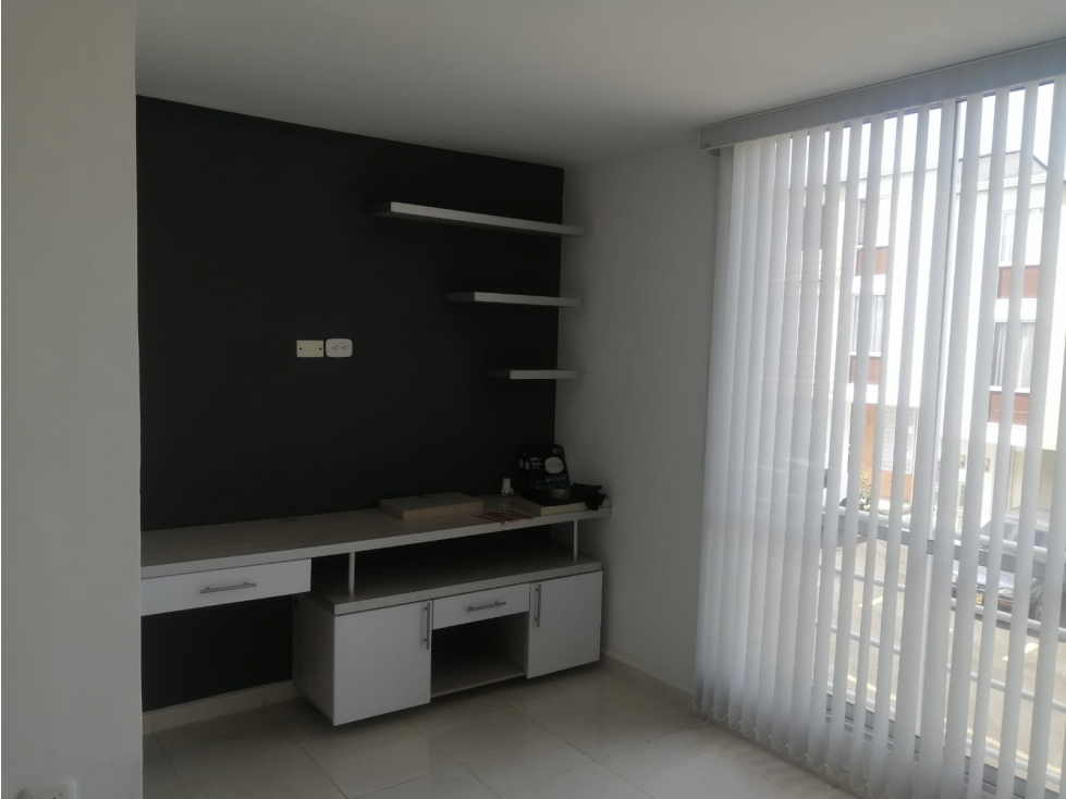 Se alquila apartamento como para estrenar en conjunto tranquilo! — foto 2