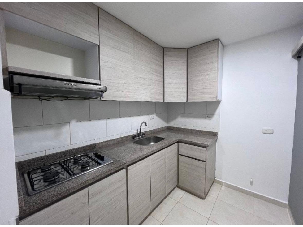 Apartamento remodelado en venta en Pereira — foto 2