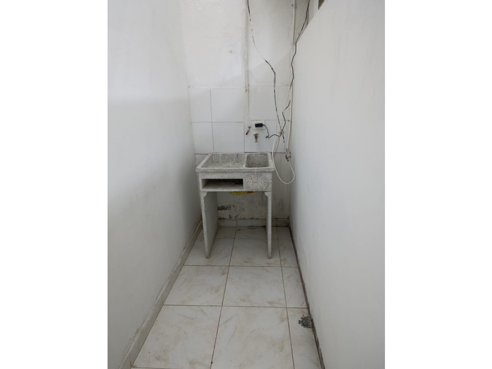 SE VENDE APARTAESTUDIO EN ZONA EXCLUSIVA DE LA CIUDAD — foto 6