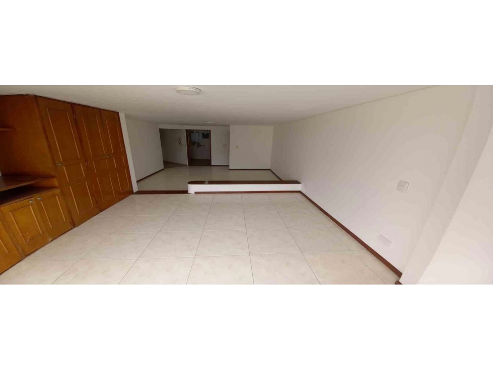 APARTA ESTUDIO EN RENTA