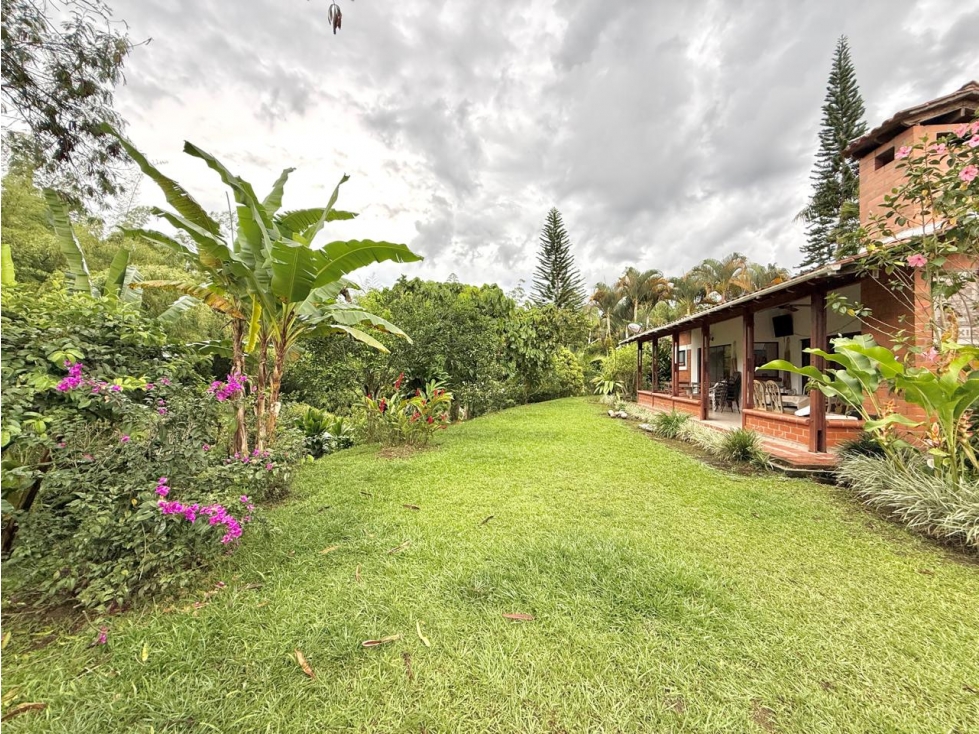 Se vende hermosa casa campestre