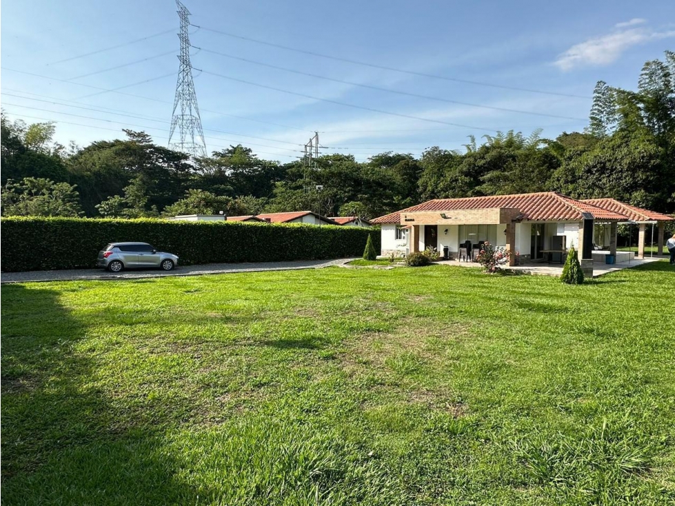 HERMOSA CASA DE CAMPO EN VENTA
