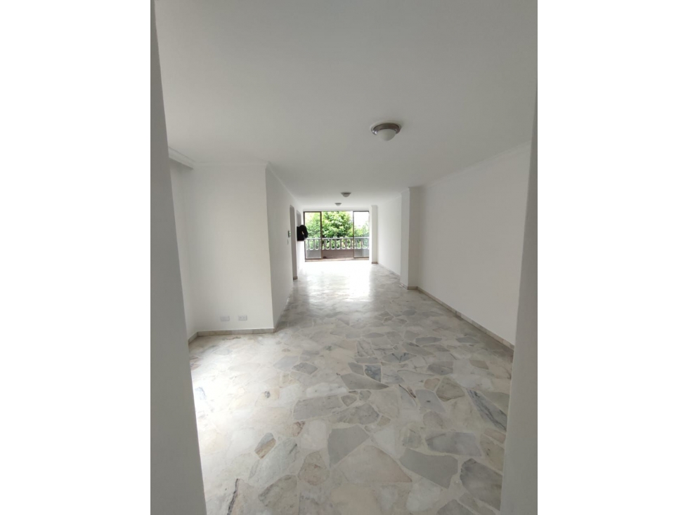 ¡Oportunidad Ãnica! Apartamento en Excelente Zona a Precio de Remate