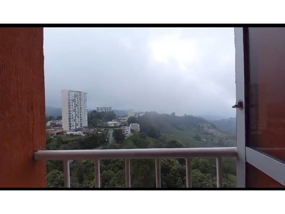 APARTAMENTO EN VENTA EN SECTOR LA FRANCIA CON VISTA PRIVILEGIADA — foto 4