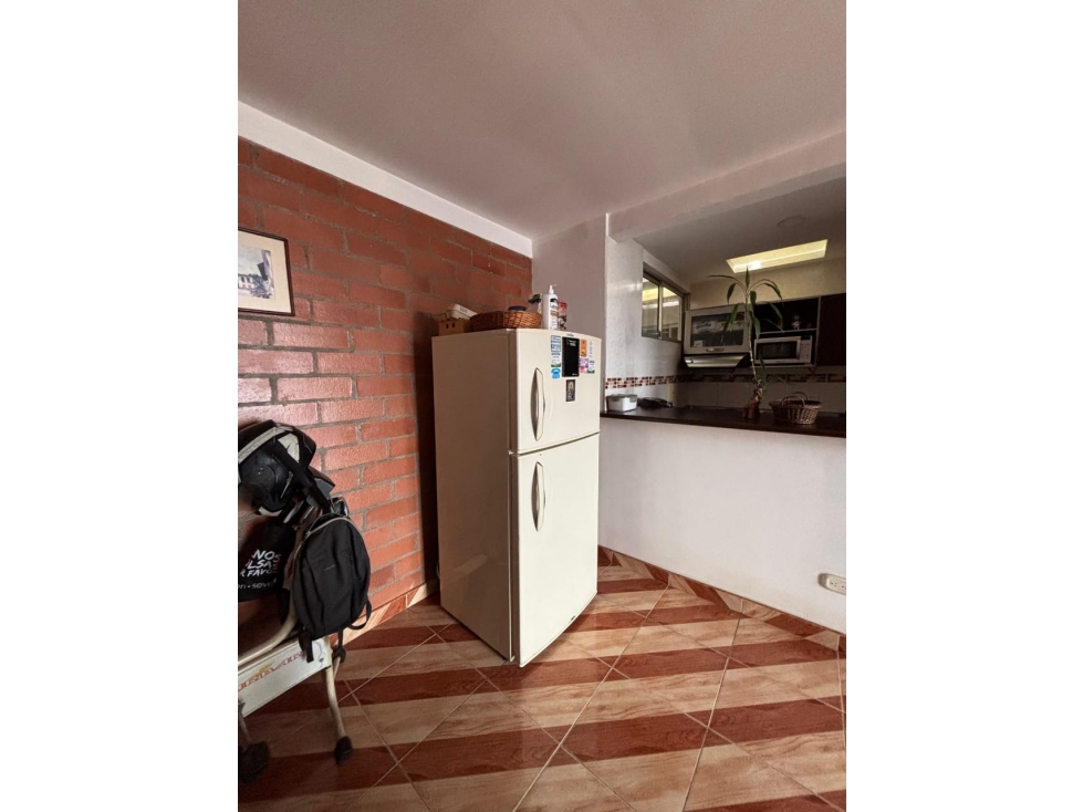 APARTAMENTO EN VENTA SECTOR CHIPRE — foto 4