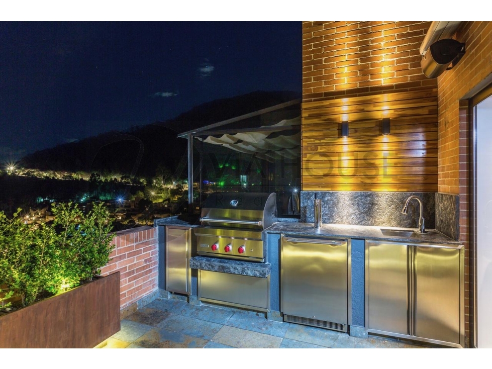 APARTAMENTO PARA LA VENTA EN CHICÓ ALTO (LA RAQUETA)