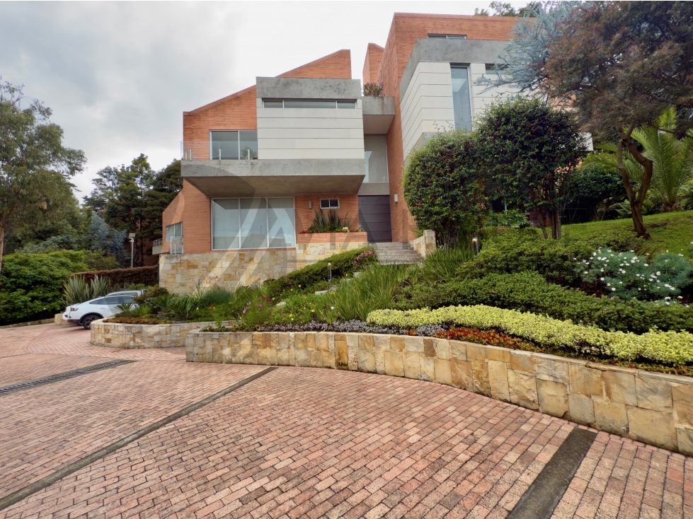 CASA PARA LA VENTA EN CERROS DE SOTILEZA