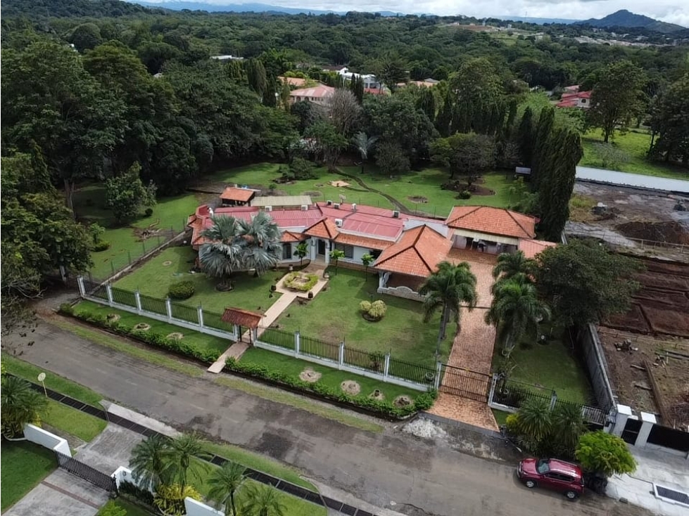 Casa en Urbanización La Perla