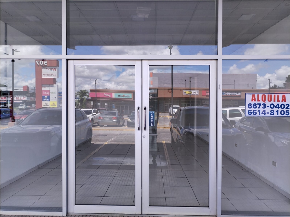 Local Comercial de 86.45 m² en Alquiler Plaza F Sur 507