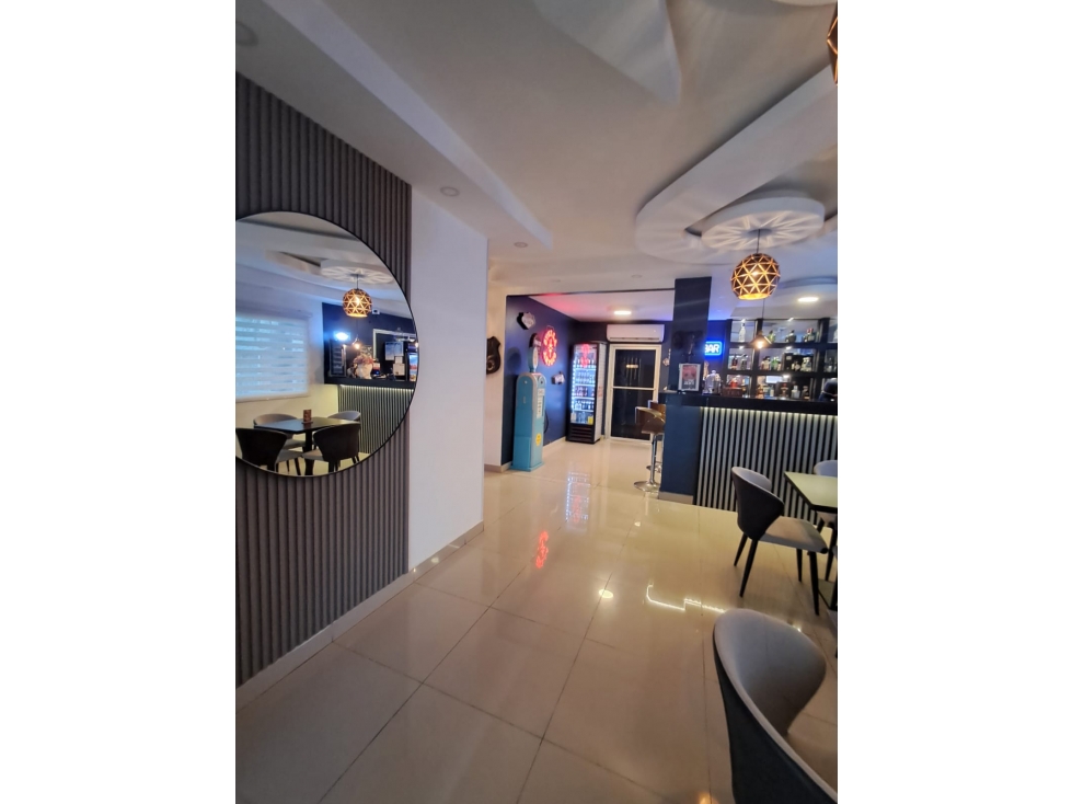 Excelente ubicación casa en esquina habilitada para restaurante — foto 2